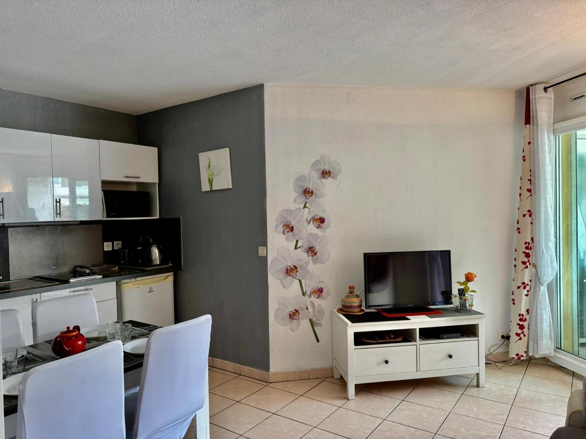 Beautiful 2-room *